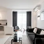 Ref 1380 - Cannes Croisette - Apartment For Rent