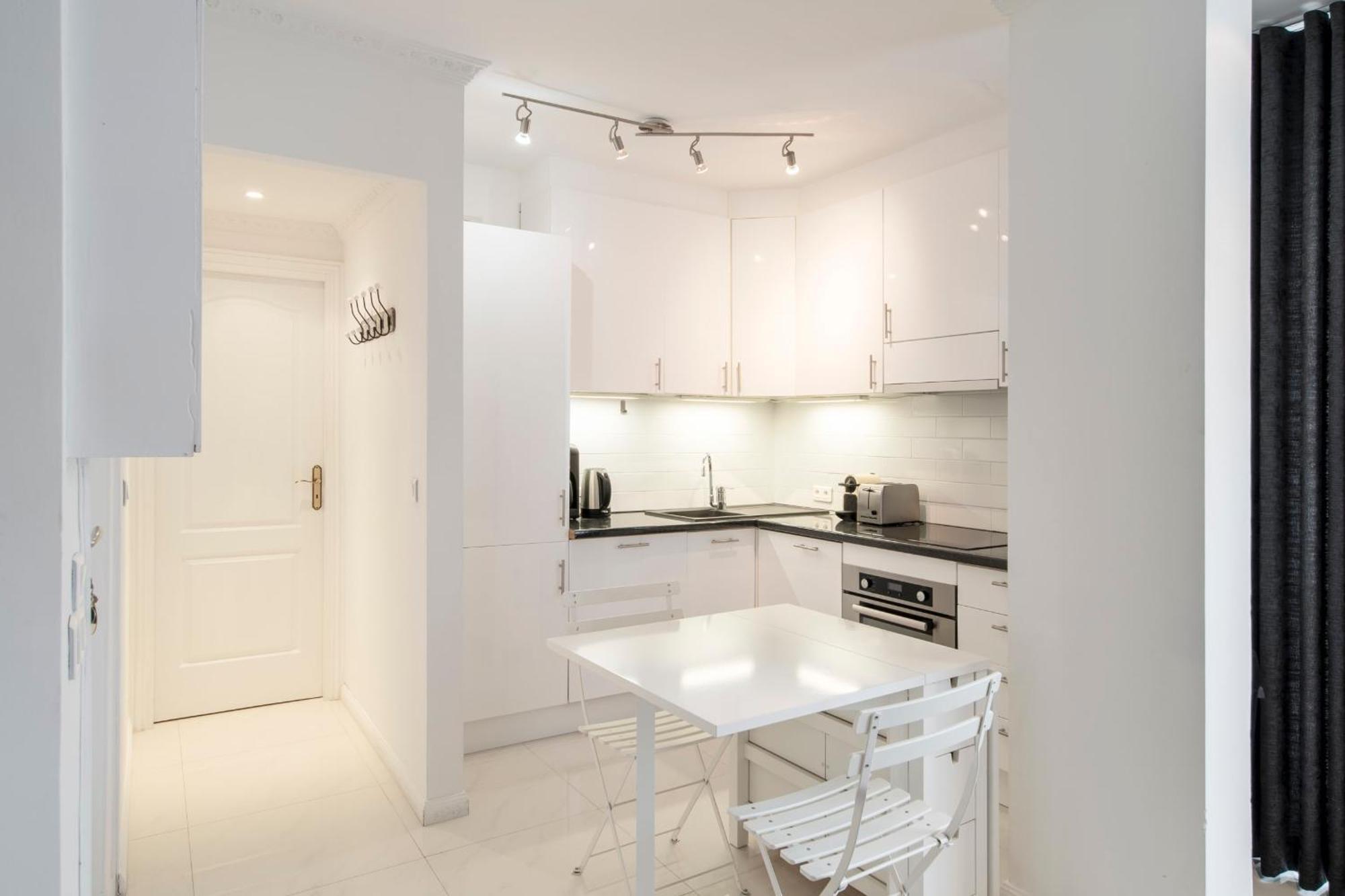 Ref 1380 - Croisette - For Rent Appartamento