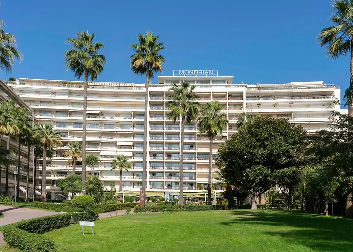Ref 1380 - Cannes Croisette - Apartment For Rent